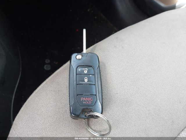 ZACCJABH0FPB57263 Jeep Renegade Latitude