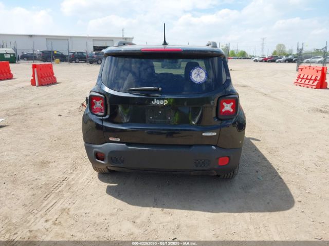 ZACCJABH0FPB57263 Jeep Renegade Latitude