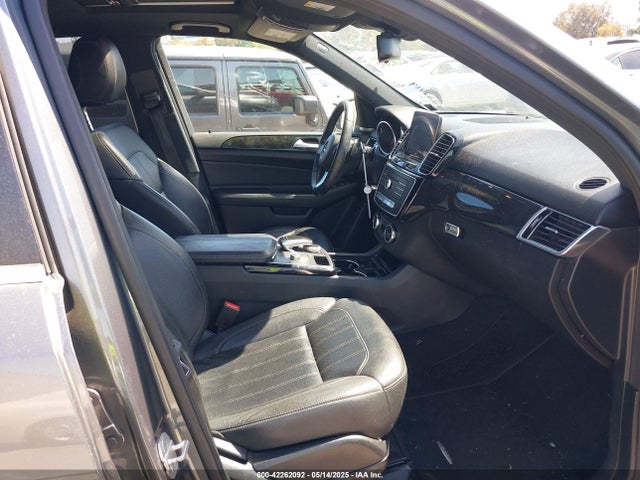 4JGDA5JB2HA833960 Mercedes-Benz m276