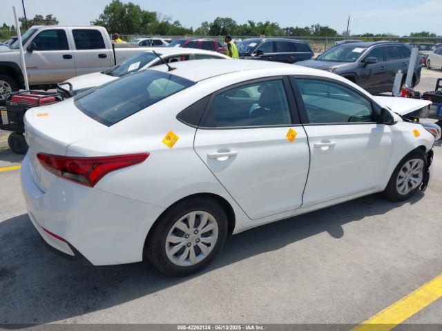 3KPC24A69NE168123 Hyundai ACCENT SE