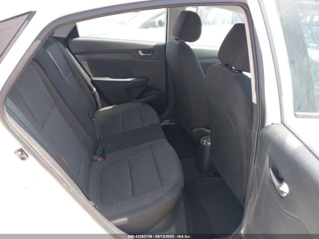 3KPC24A69NE168123 Hyundai ACCENT SE