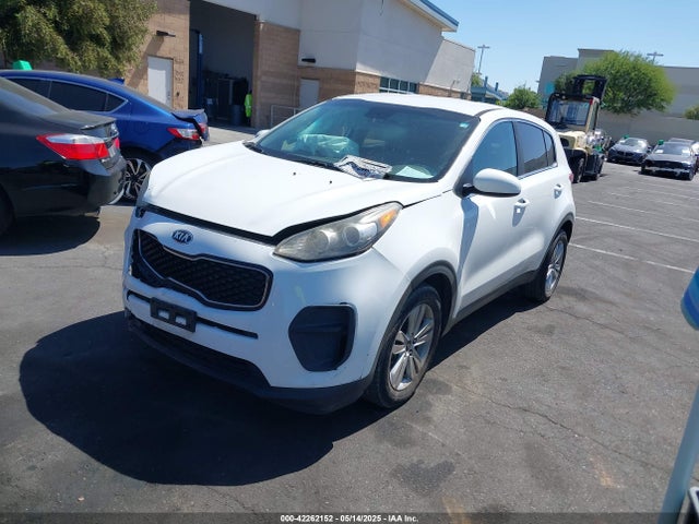 KNDPM3AC6J7387854 KIA Sportage Lx
