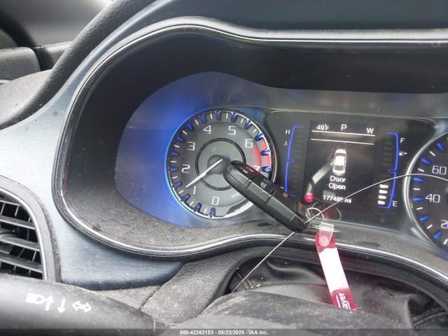 Chrysler 200 S 2015 1C3CCCBB4FN721927 Image 11