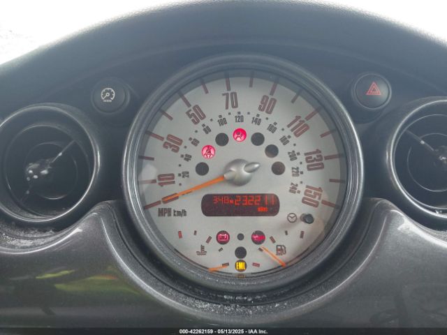 2006 MINI COOPER WMWRC33576TK64005 Photo 6