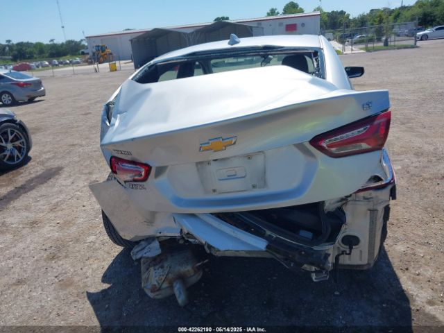 1G1ZD5ST1LF010742 Chevrolet Malibu Fwd Lt