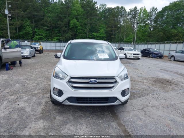 1FMCU0GD8HUB12295 Ford ESCAPE SE