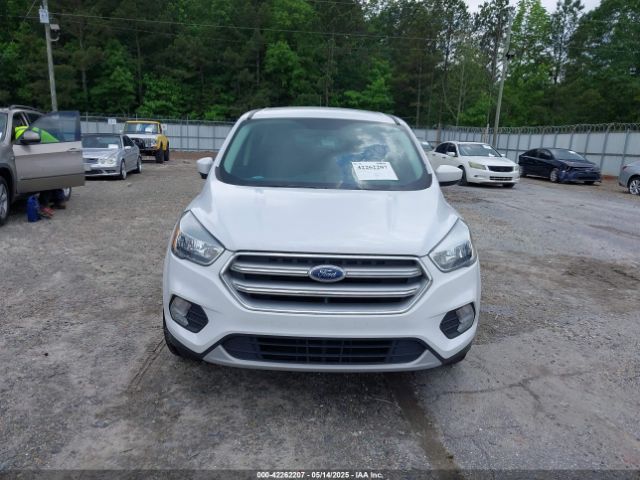 1FMCU0GD8HUB12295 Ford ESCAPE SE