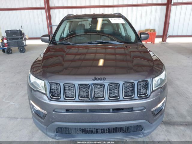 3C4NJCBB1JT361549 Jeep Compass Altitude Fwd