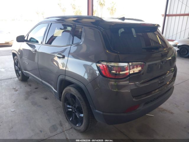 3C4NJCBB1JT361549 Jeep Compass Altitude Fwd