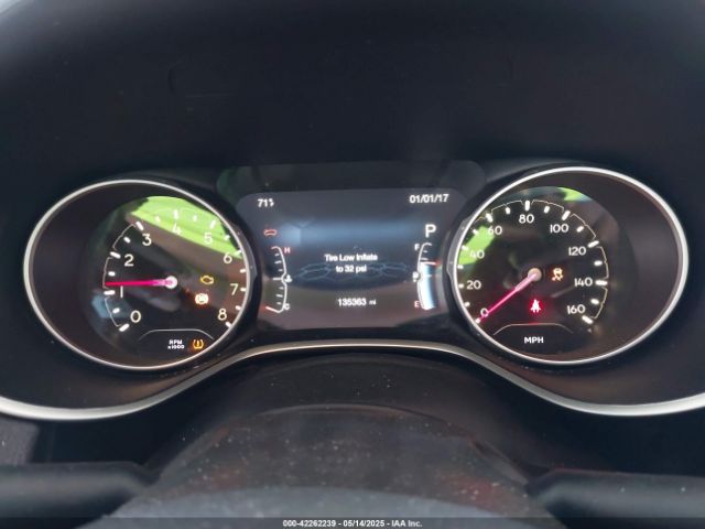 3C4NJCBB1JT361549 Jeep Compass Altitude Fwd