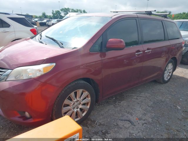 5TDDK3DC8ES076877 Toyota Sienna Xle 7 Passenger