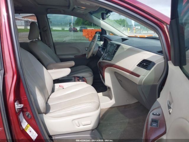 5TDDK3DC8ES076877 Toyota Sienna Xle 7 Passenger