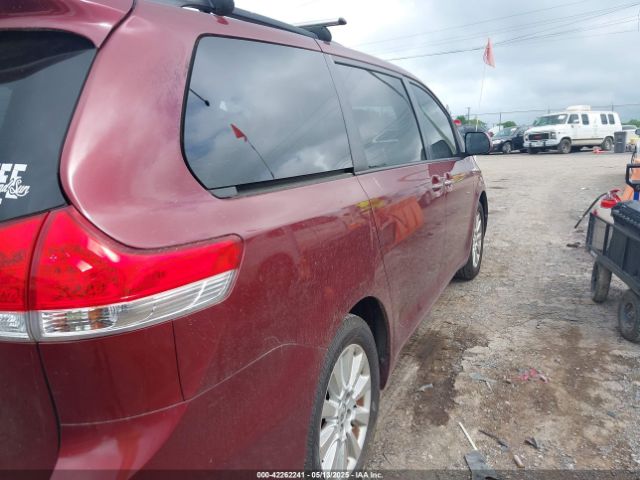 5TDDK3DC8ES076877 Toyota Sienna Xle 7 Passenger