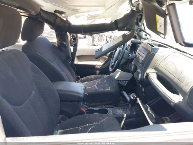 2013 JEEP WRANGLER 1C4AJWAG3DL627179 Photo 4