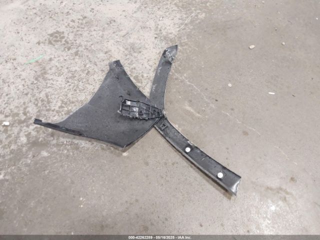 2T3P1RFV2RW445206 Toyota Rav4 Xle