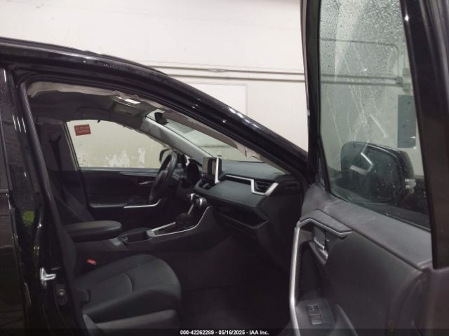 2T3P1RFV2RW445206 Toyota Rav4 Xle