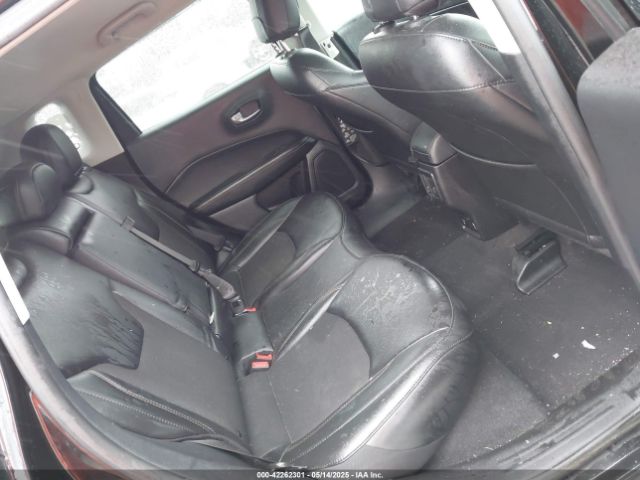 3C4NJCBB7MT592525 Jeep Compass Latitude Fwd