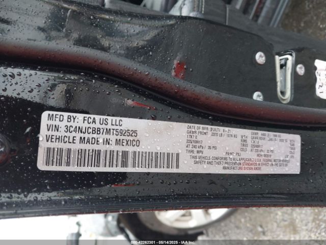 3C4NJCBB7MT592525 Jeep Compass Latitude Fwd