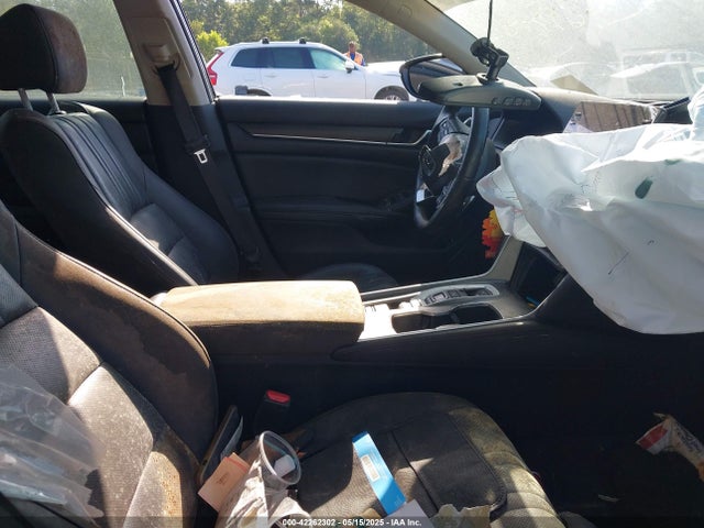 1HGCV3F93NA006822 Honda lfb2