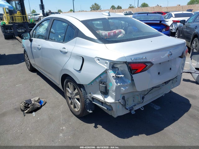 Nissan Versa 2020 3N1CN8EV6LL844023 Image 3