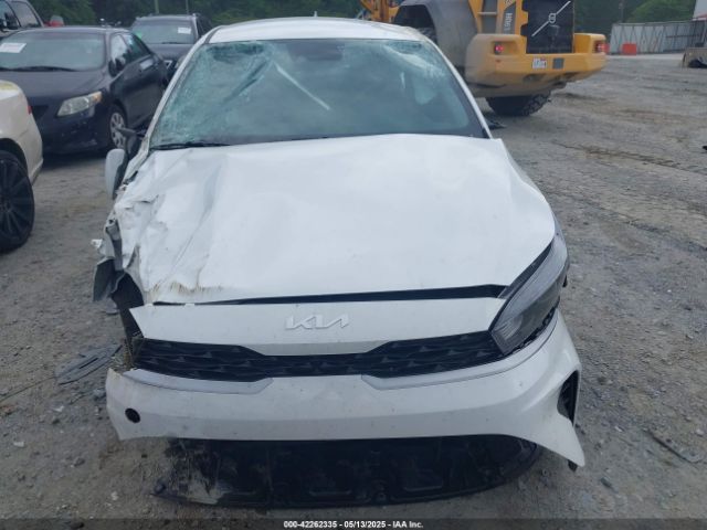 3KPF24AD2RE827273 KIA Forte Lxs
