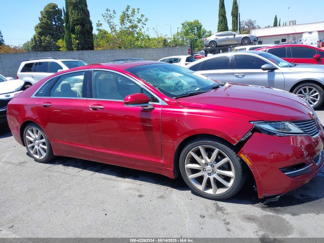 3LN6L2G93GR612748 Lincoln 2016
