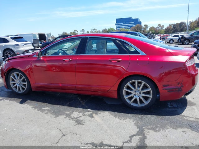 3LN6L2G93GR612748 Lincoln 2016