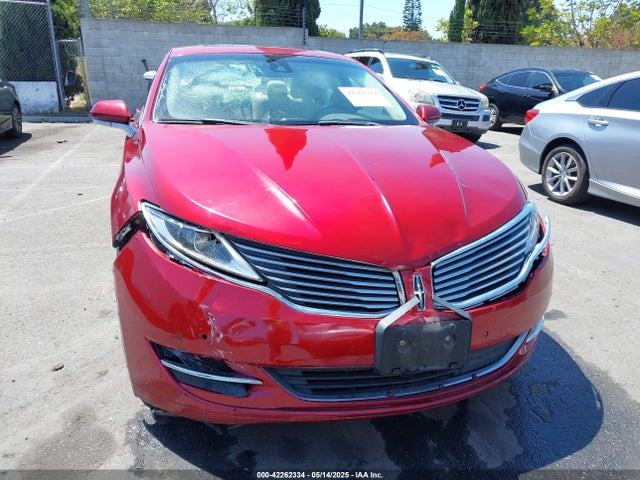 3LN6L2G93GR612748 Lincoln 2016