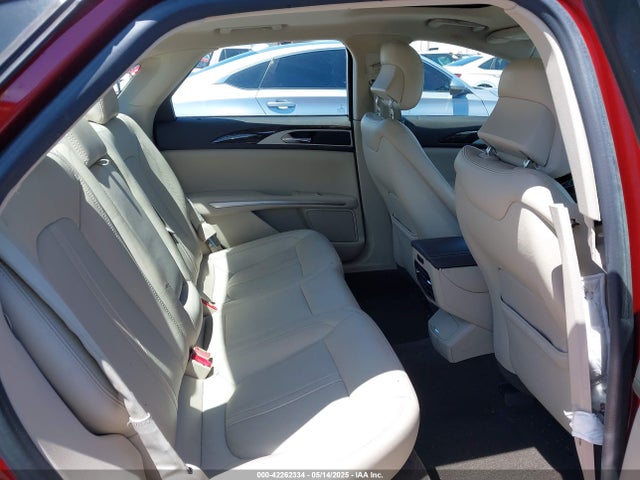 3LN6L2G93GR612748 Lincoln 2016