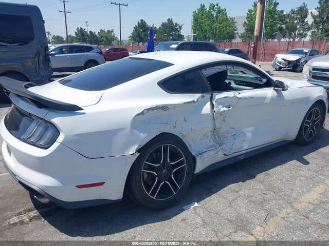 Ford 2.3l 4v premium fuel 2018 1FA6P8TH3J5165928 Image 6
