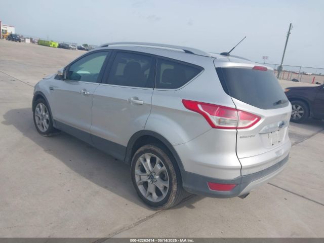 1FMCU0JX6GUA38750 Ford Escape Titanium