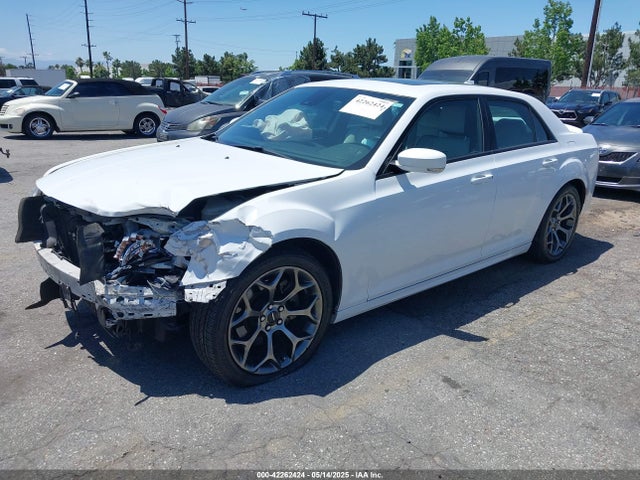 2C3CCABTXJH144349 Chrysler 2018