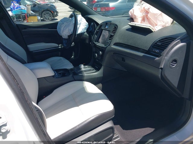 2C3CCABTXJH144349 Chrysler 2018