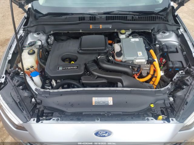 3FA6P0LU4LR148070 Ford Fusion Hybrid Se