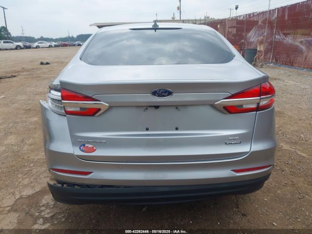3FA6P0LU4LR148070 Ford Fusion Hybrid Se