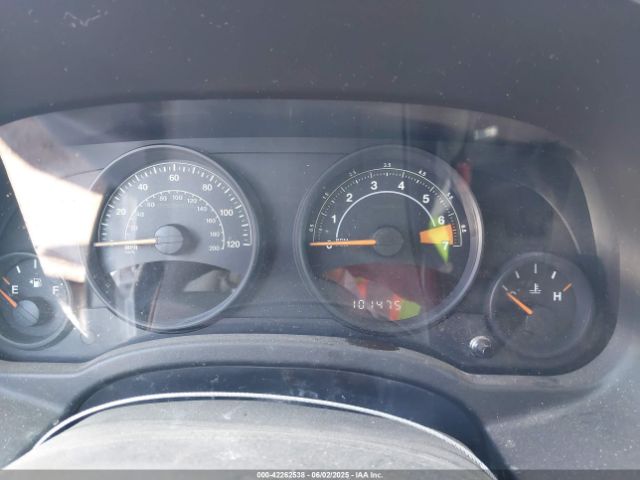 1C4NJDBB2ED727598 Jeep Compass Sport