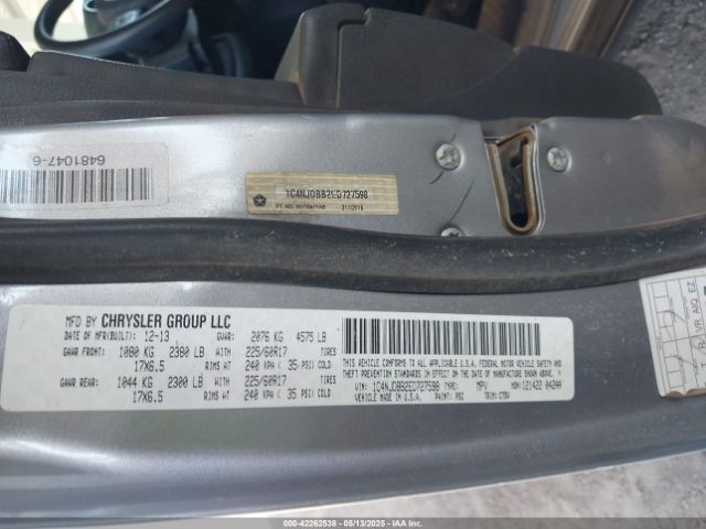 1C4NJDBB2ED727598 Jeep Compass Sport