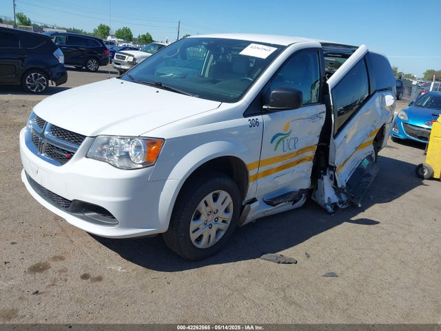 2C7WDGBG9JR363103 Dodge 2018