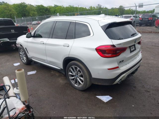 2019 BMW X3 5UXTR7C56KLR47112 Photo 2