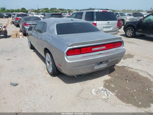 2C3CDYAG7EH221131 Dodge Challenger Sxt