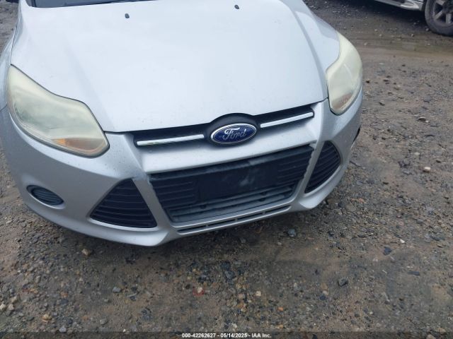 1FADP3F20EL402815 Ford FOCUS SE