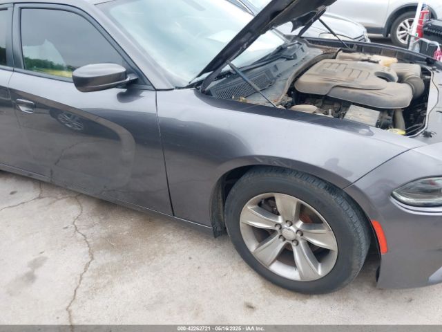 2C3CDXHG0JH122595 Dodge Charger Sxt Plus Rwd