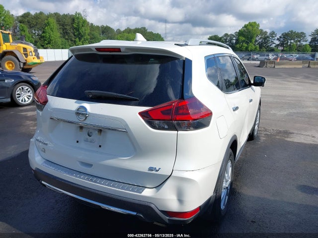 5N1AT2MT6JC771425 Nissan ROGUE SV