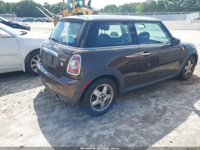 2011 MINI COOPER WMWSU3C54BT096929 Photo 3