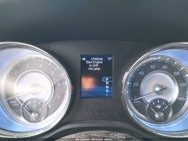 Chrysler 300 2014 2C3CCAAG2EH341686 Image 7