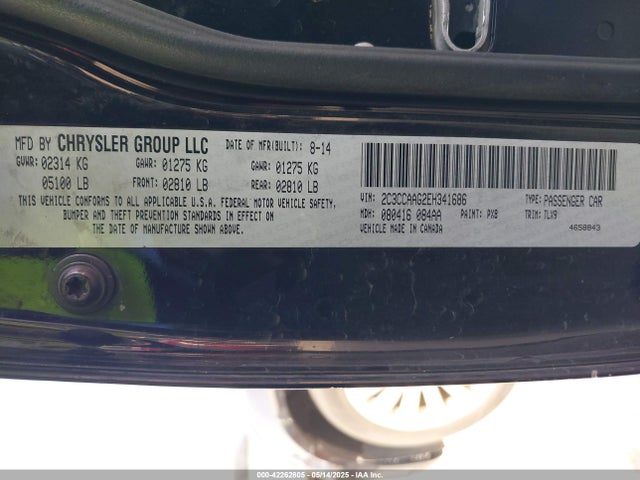 Chrysler 300 2014 2C3CCAAG2EH341686 Image 9