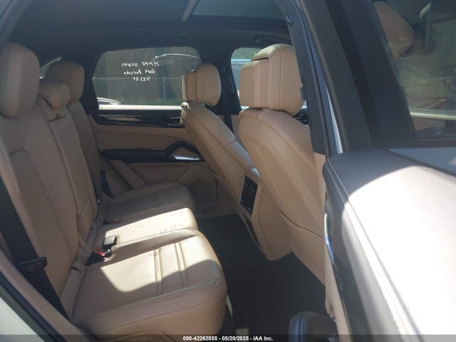 WP1AF2AY1KDA80728 Porsche Cayenne Turbo