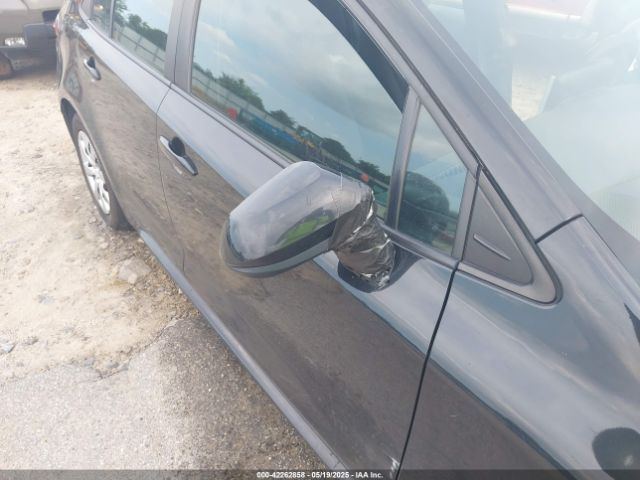 5YFEPMAE8MP162103 Toyota COROLLA LE