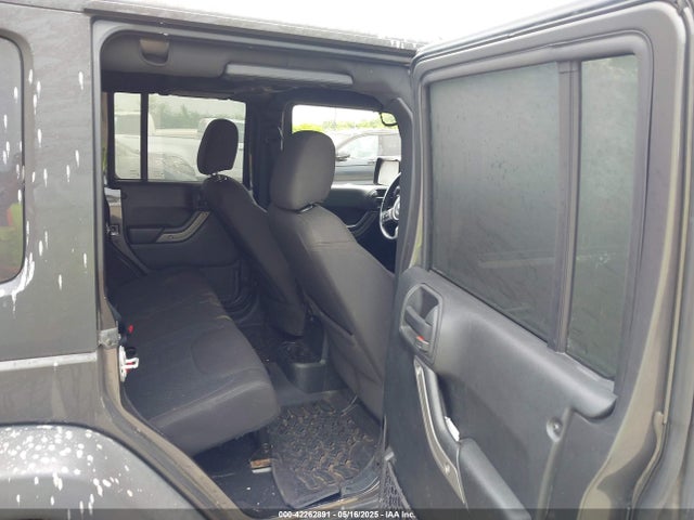 1C4BJWDGXHL621093 Jeep Wrangler Unlimited Big Bear 4x4