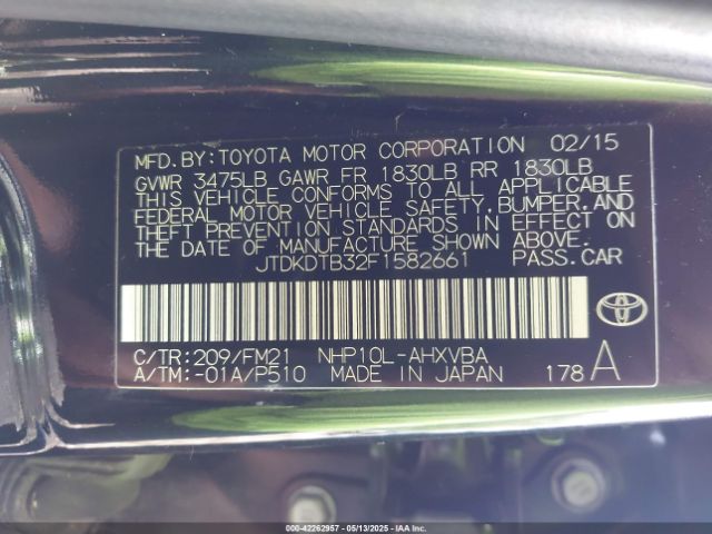 JTDKDTB32F1582661 Toyota Prius C Two